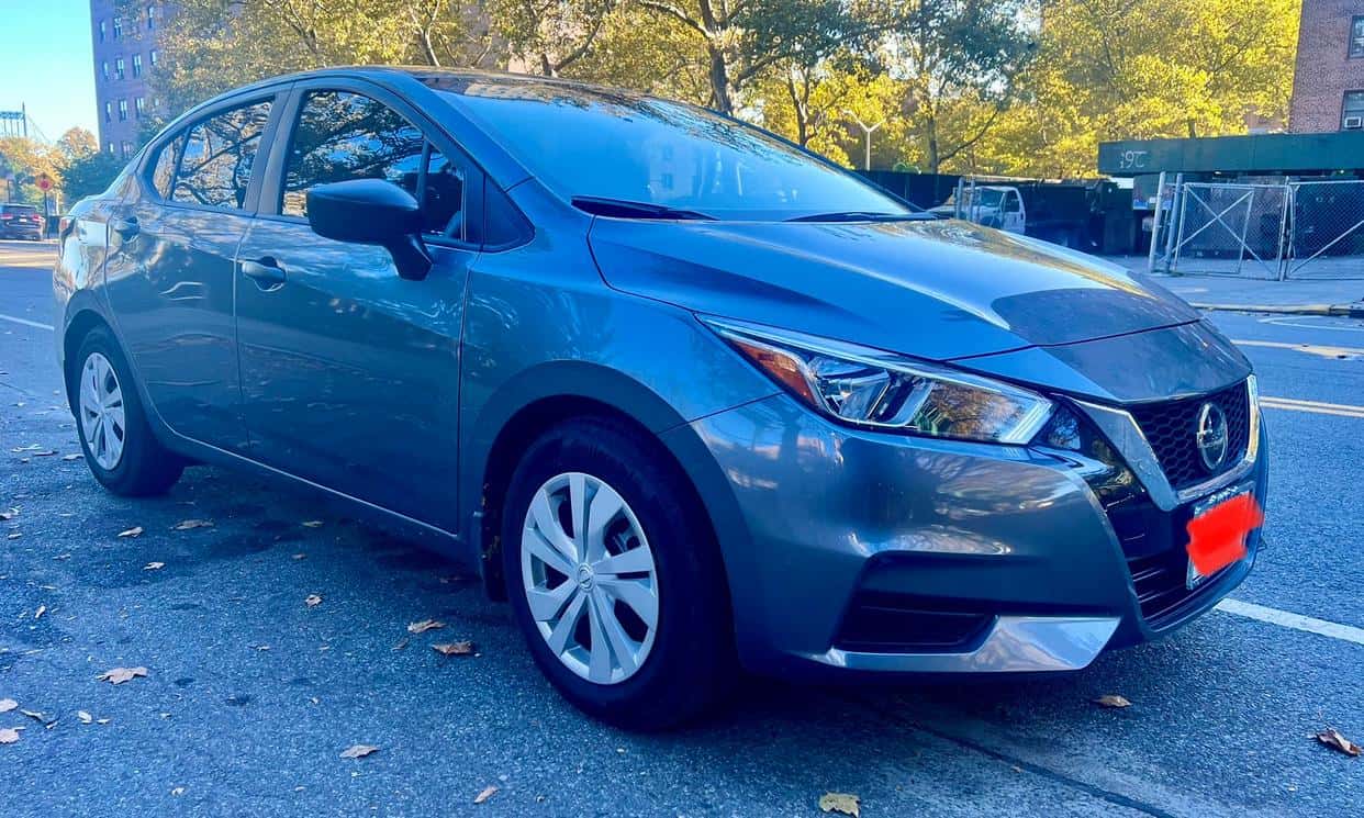 Thumbnail 5 of 2022 Nissan Versa (Gray) #2