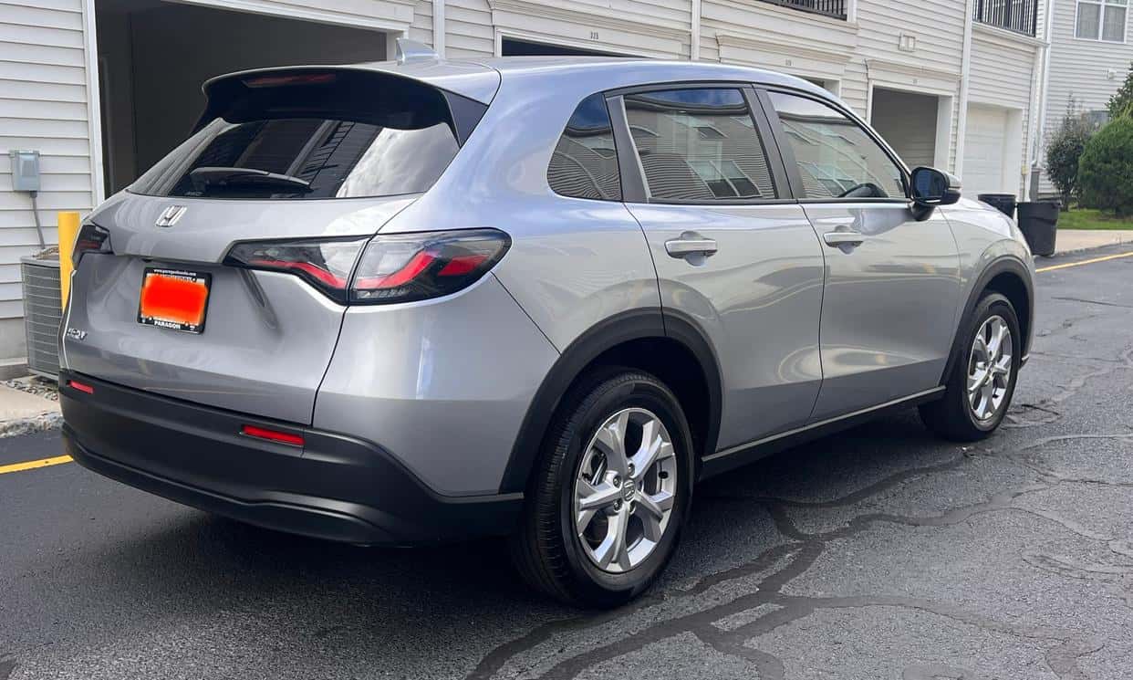Thumbnail 3 of 2024 Honda HR-V (Silver) #3