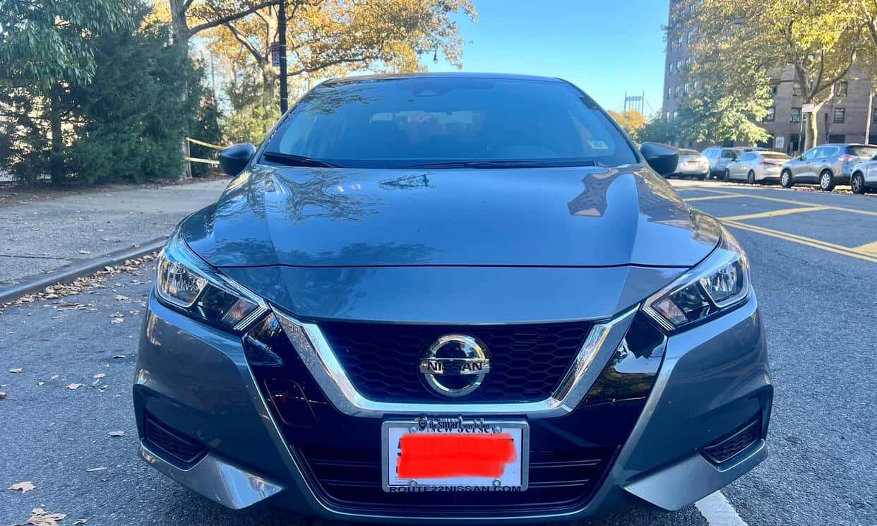 Thumbnail 6 of 2022 Nissan Versa (Gray) #2