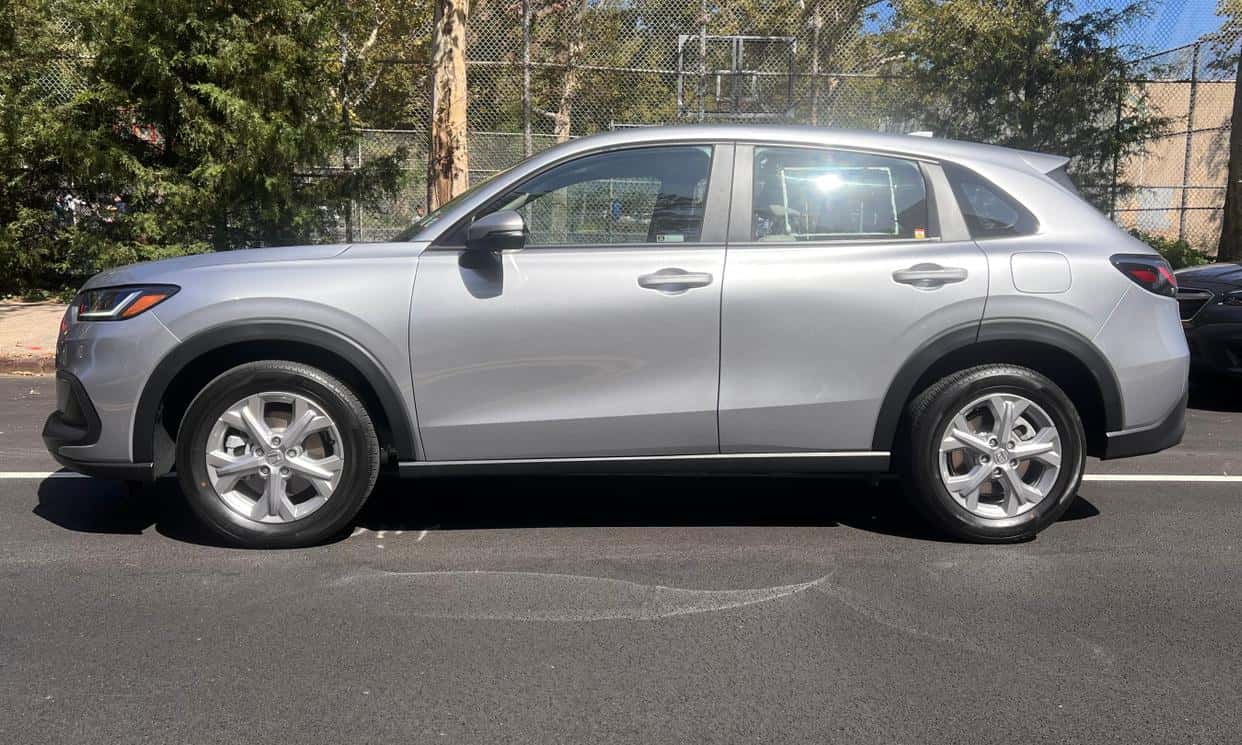 Thumbnail 7 of 2024 Honda HR-V (Silver) #2