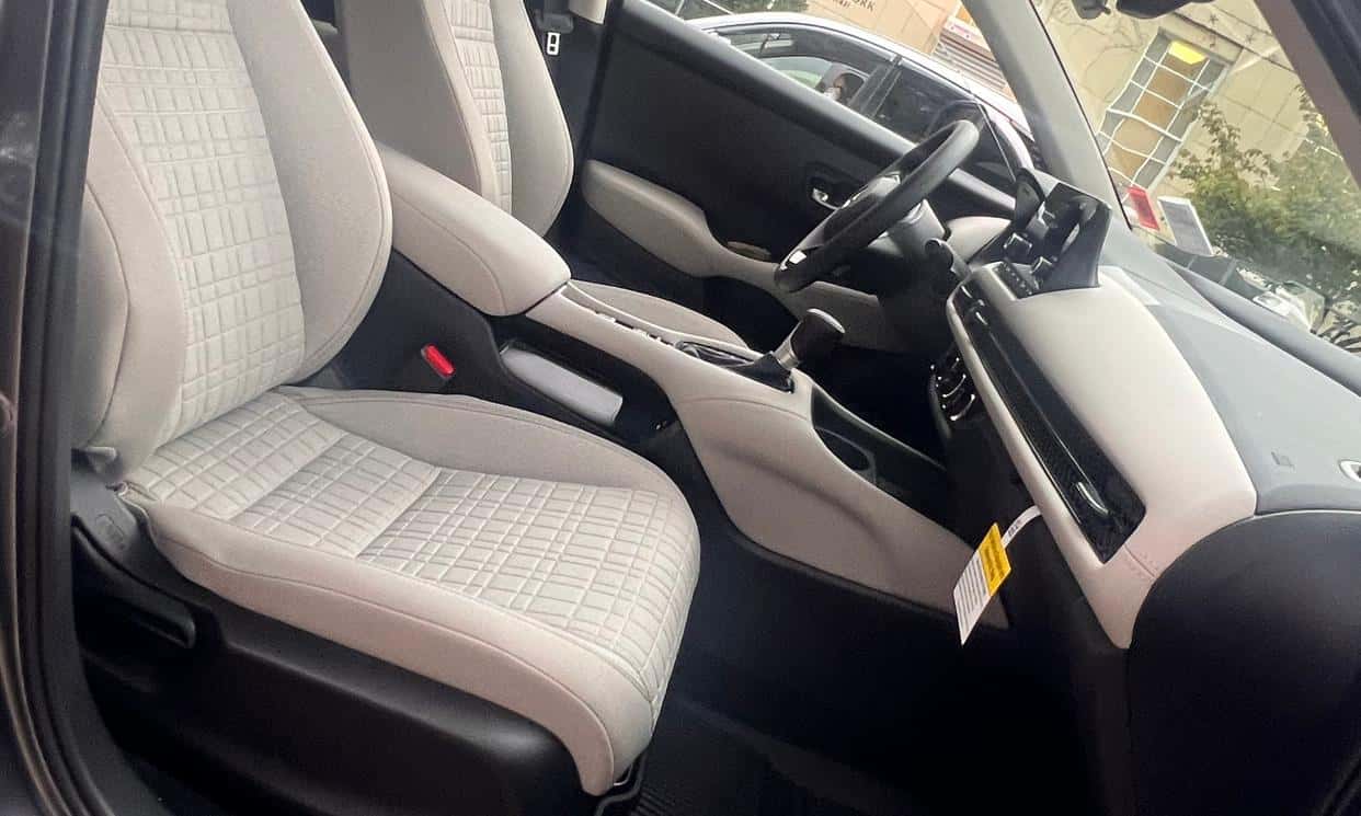 Thumbnail 7 of 2024 Honda HR-V (Gray) #2
