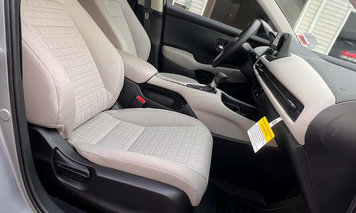 Thumbnail 9 of 2024 Honda HR-V (Silver) #3