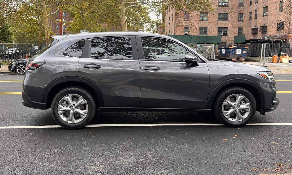Thumbnail 9 of 2024 Honda HR-V (Gray) #1