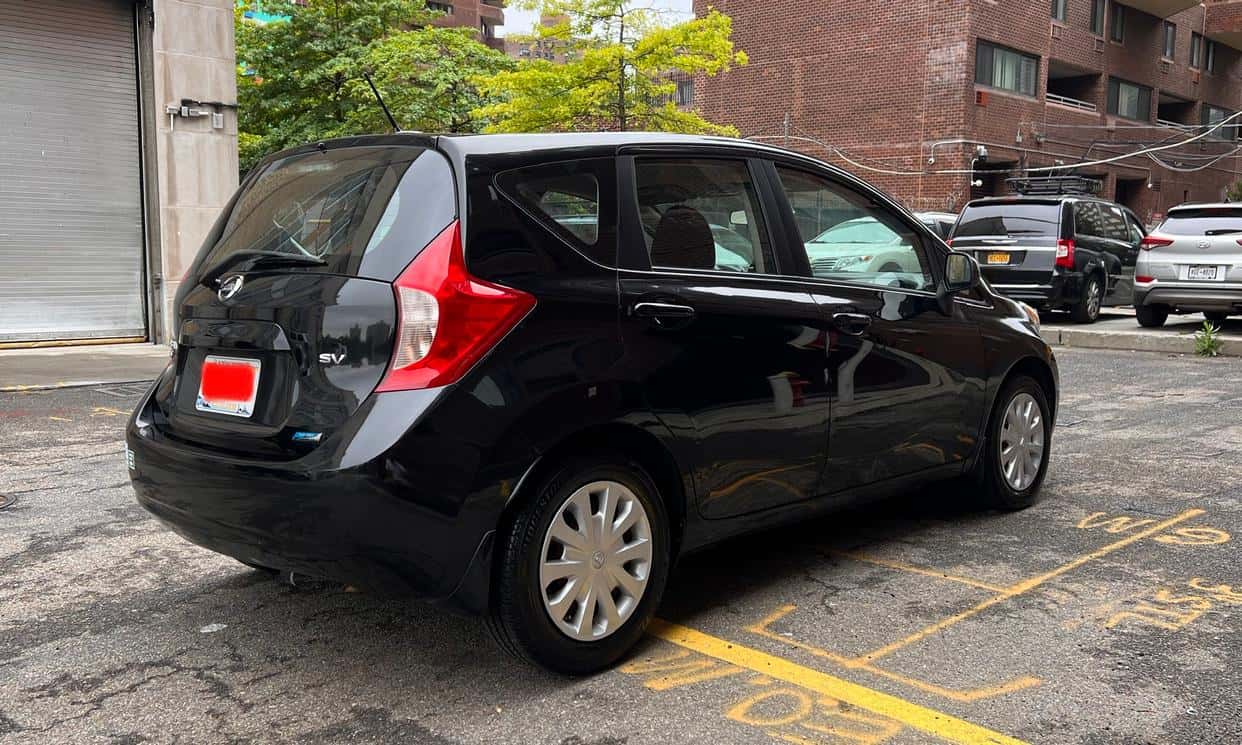 Thumbnail 2 of 2014 Nissan Versa Note (Black)
