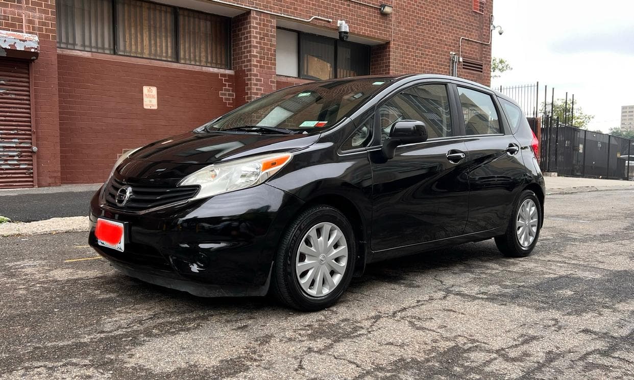 Image of 2014 Nissan Versa Note (Black)